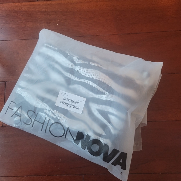 Fashion Nova Sequin Silver Dress S - Picture 6 of 7